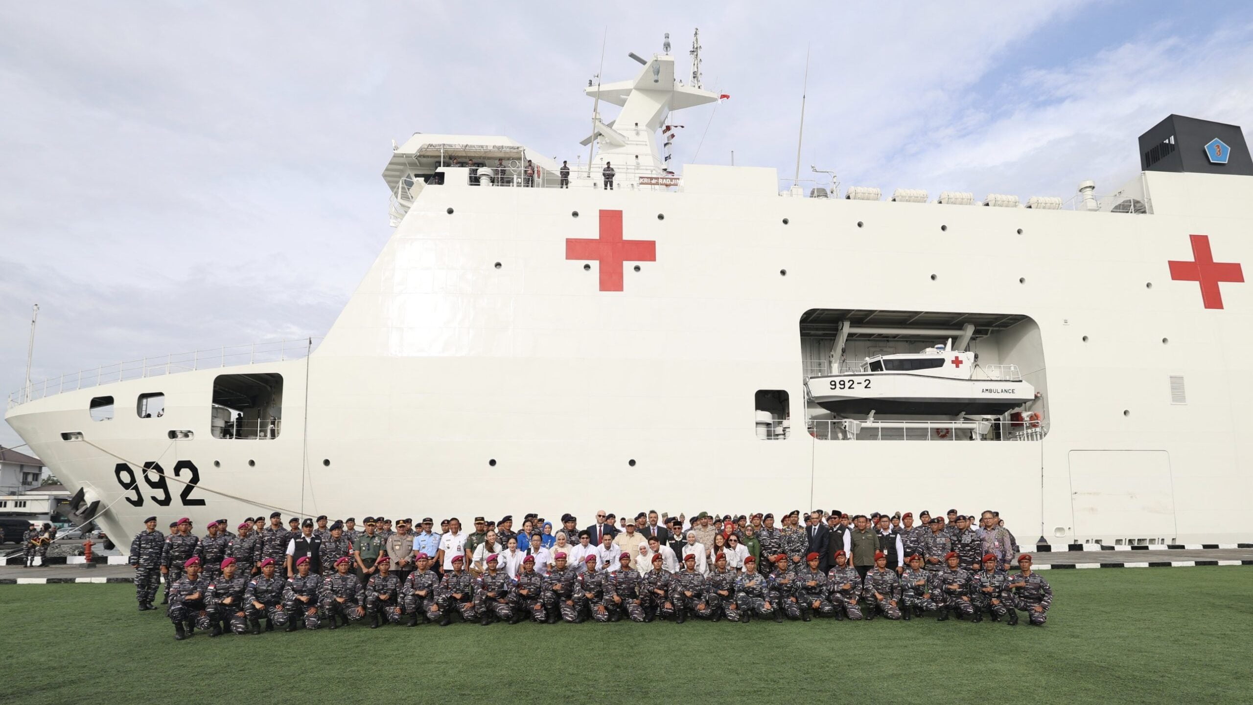Menhan Kirim Bantuan ke Palestina dengan KRI dr. Radjiman