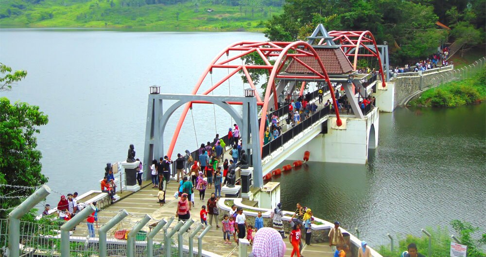 Menjelajahi Keindahan dan Ekonomi: Tempat Wisata Murah di Semarang