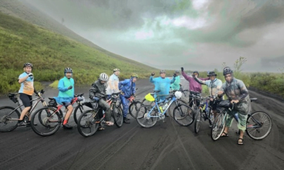 Pesepeda Tour Bromo Exotic 2024 Beraksi di Gunung Bromo