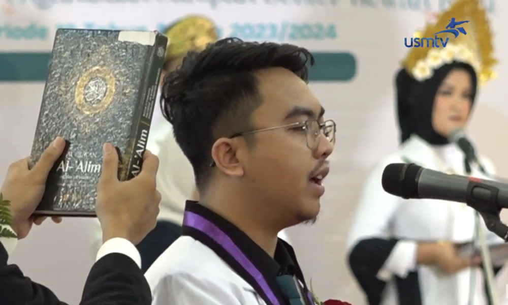 FKH UB Kembali Mengambil Sumpah 92 Dokter Hewan