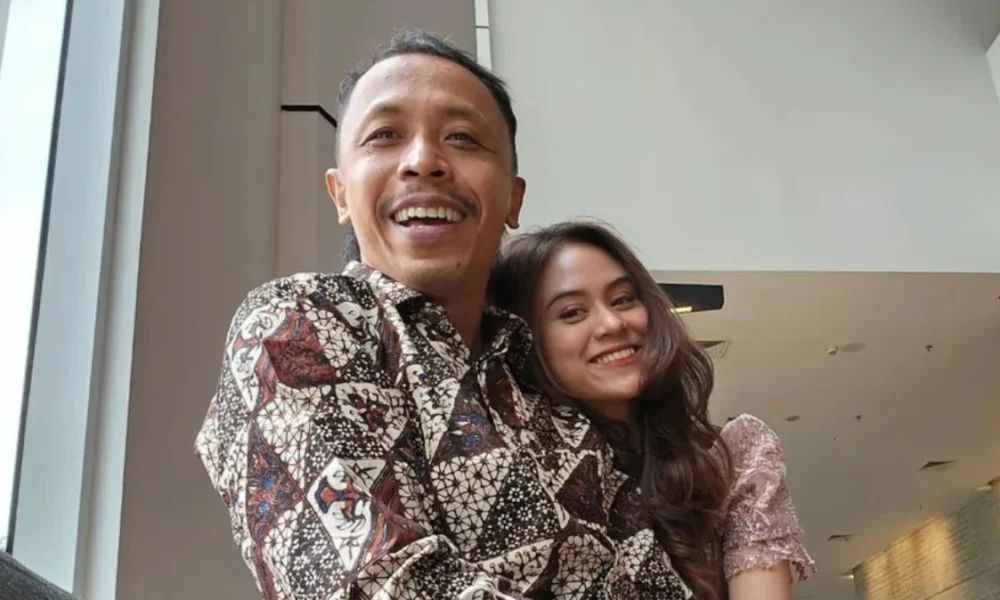 Diceraikan karena Pengangguran, Kontroversi Perceraian Furry Setya (Mas Pur TOP) dan Dwinda Ratna