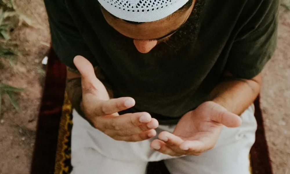 Menghindari Malas dengan Doa: Tuntunan Rasulullah untuk Semangat dan Produktivitas