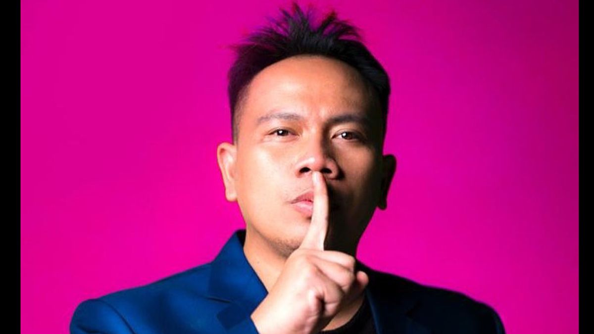 Vicky Prasetyo: Mencari Kebahagiaan di Usia 40 Tahun