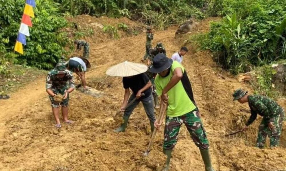 Gotong Royong: Ciri Khas Bangsa Indonesia yang Membawa Banyak Manfaat