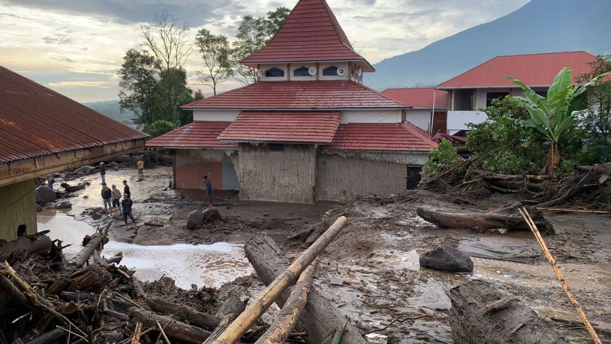 Pemerintah Salurkan Dana Siap Pakai Rp 3,2 Miliar untuk Banjir Lahar di Sumatera Barat