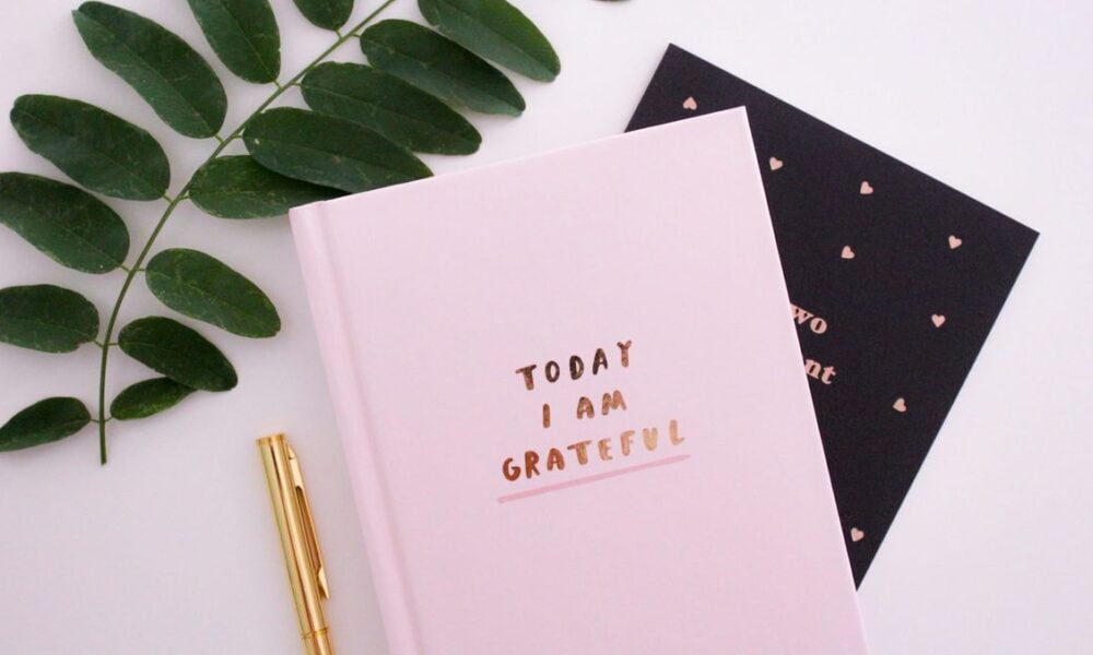 Memulai Perjalanan Bersyukur: Tips Menulis Jurnal Bersyukur