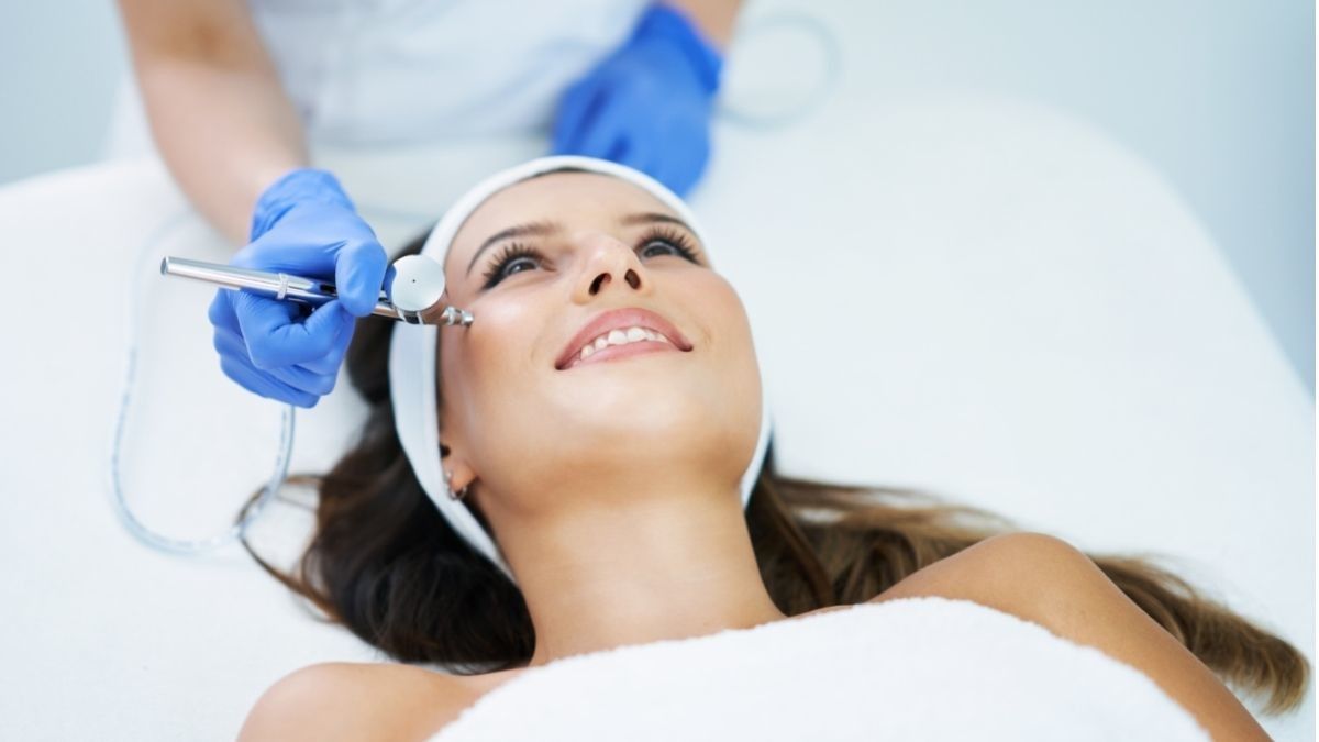 Skin Booster Profhilo: Alternatif Aman untuk Perawatan Kulit