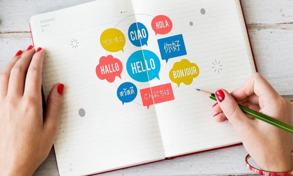 Unsur-Unsur Karangan Fiksi: Membangun Dunia Imajinasi Penulis