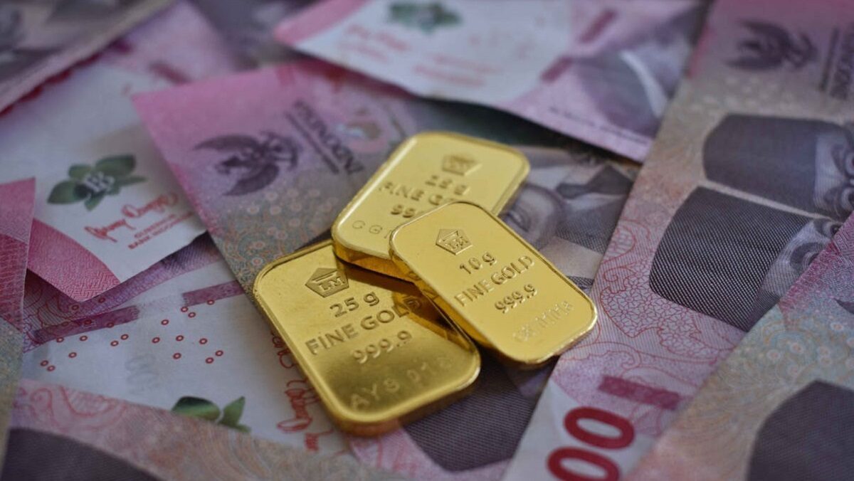 Harga Emas 24 Karat Antam dan UBS Turun di Pegadaian, Selasa 4 Juni 2024