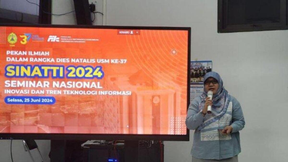 FTIK USM Gelar Seminar Nasional SINNATI untuk Dukung Publikasi Karya Ilmiah Mahasiswa