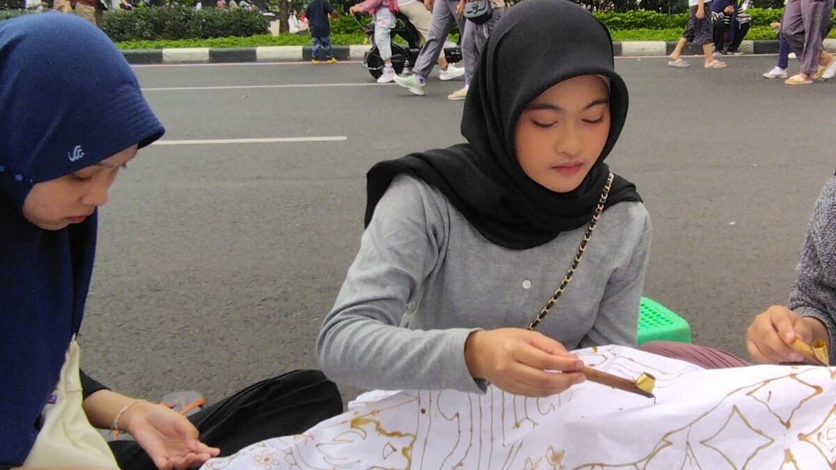 Mahasiswa Ilkom USM Gelar Campaign Batik Canting, Bangkitkan Kesenian Tradisional