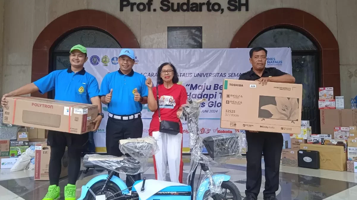 Ratusan Civitas Akademika USM Meriahkan Pesta Doorprize dalam Rangka Dies Natalis Ke-37