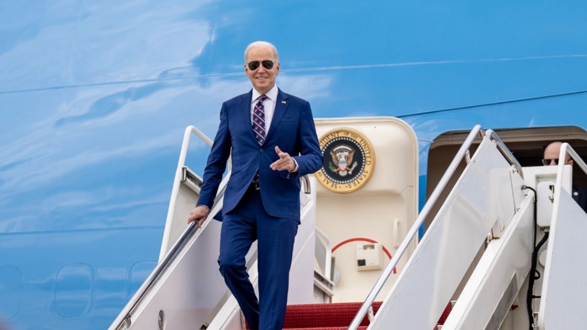 Presiden Biden Kecam Keputusan Mahkamah Agung Mengenai Kekebalan Presiden