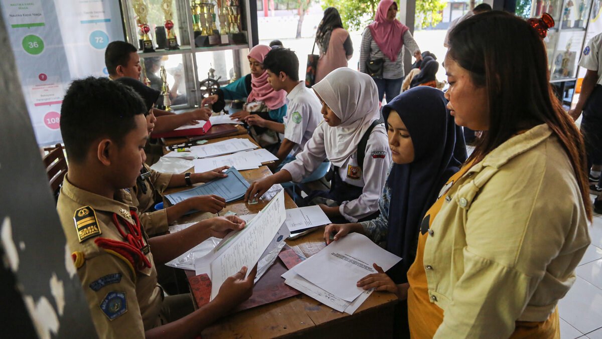 Disdik Kota Semarang Bina Kepala Sekolah Terkait Piagam Palsu di PPDB SMA 2024