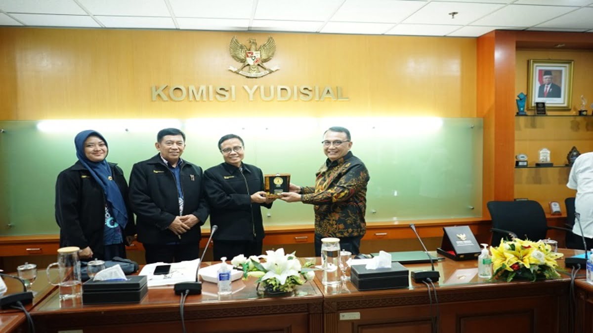 Mahasiswa Magister Hukum USM Melaksanakan Kuliah Kerja Lapangan di Komisi Yudisial RI