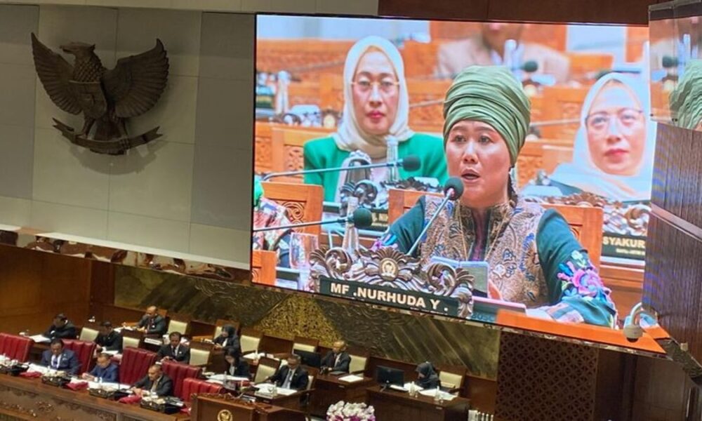 DPR Didesak Segara Selesaikan RUU Masyarakat Adat