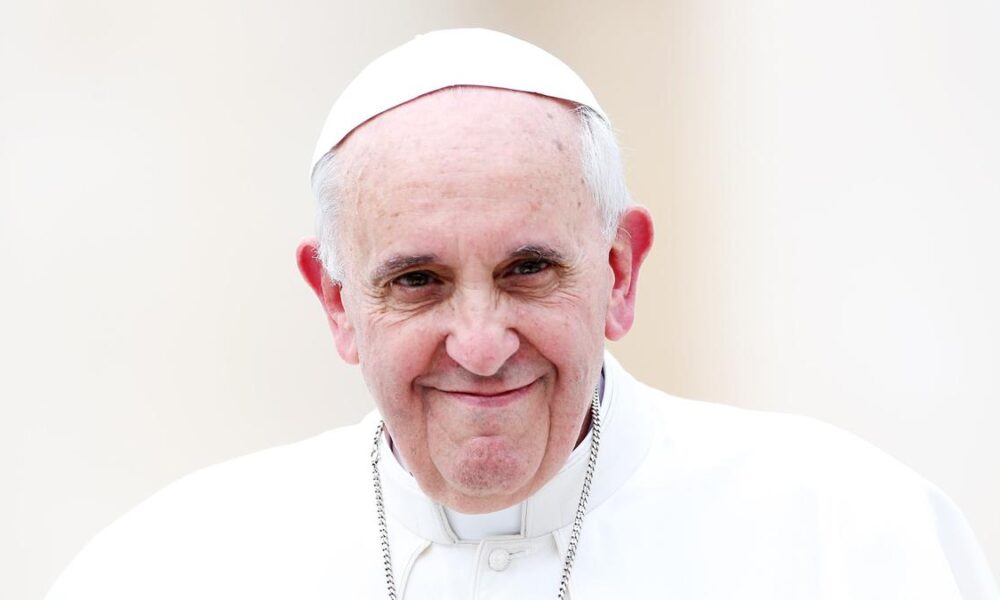 Kunjungan Paus Fransiskus ke Asia Tenggara Adalah Sejarah dan Signifikansi Perjalanan Terpanjang dalam Kepausan