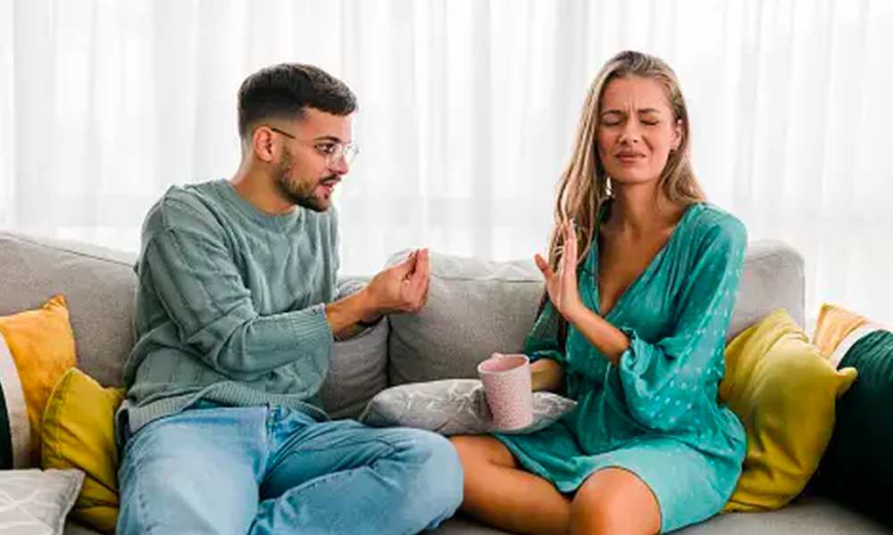 Mengapa Seseorang Berselingkuh? 10 Alasan di Balik Perilaku Ini