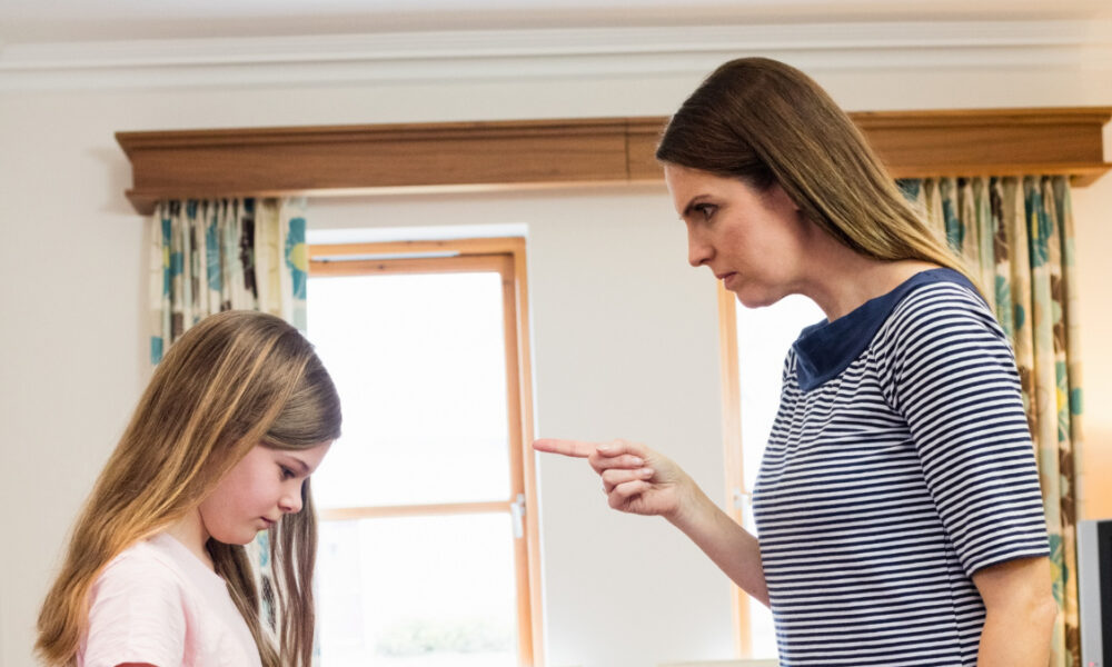 Penyesalan Seorang Ibu yang Menyakiti Anak: Apa yang Sebenarnya Terjadi?