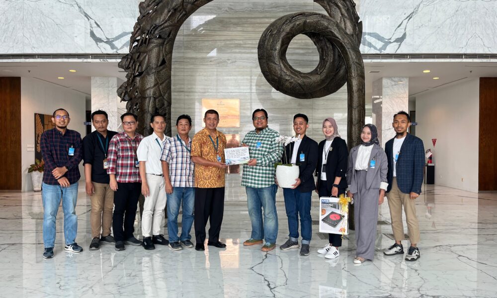 Hari Pelanggan Nasional, PLN Lakukan Kunjungan Pelanggan