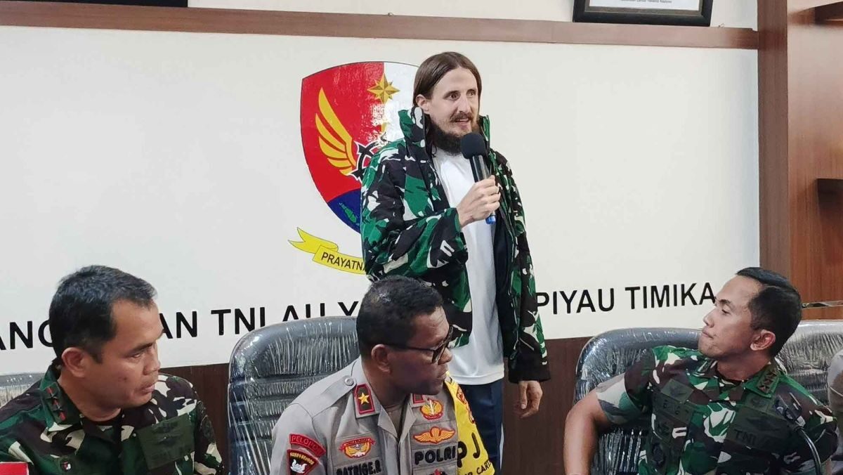 Pembebasan Pilot Susi Air: Kontroversi dan Tanggapan Berbagai Pihak