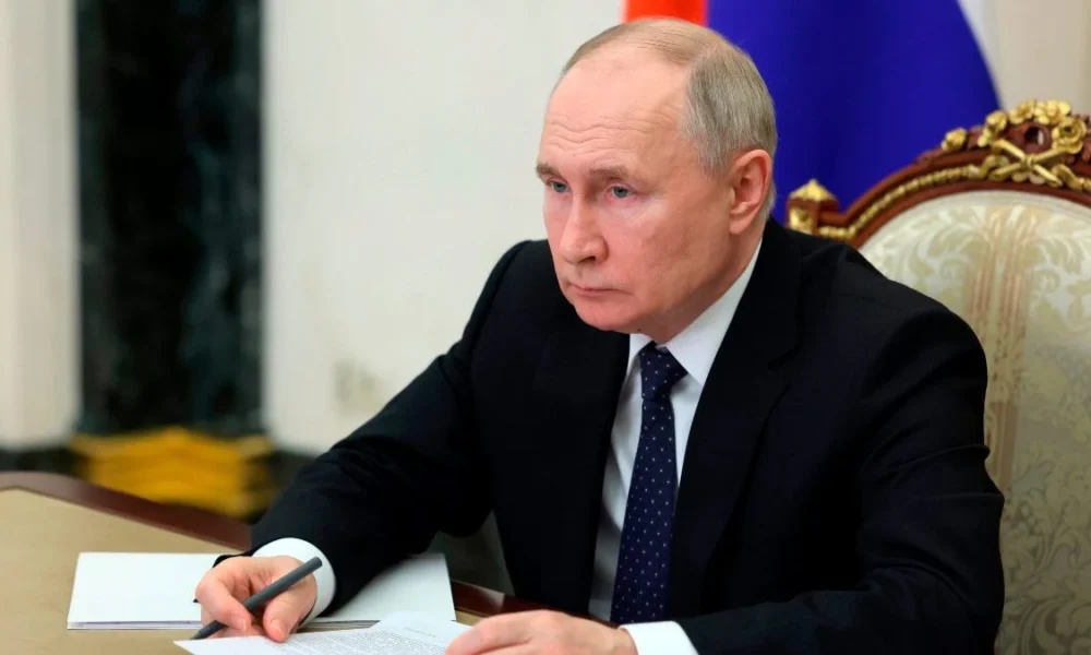 Rusia Akan Mengubah Doktrin Nuklirnya Menyusul Eskalasi Barat di Ukraina