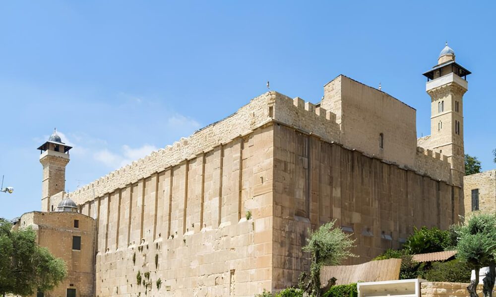 Ribuan Pemukim Ilegal Israel Rebut Masjid Ibrahimi