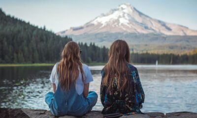 Cara Menjadi Teman Curhat yang Baik