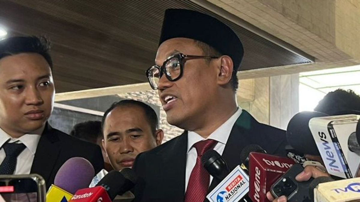Uya Kuya Bicara Gaji Anggota DPR: Belum Tahu Angkanya dan Perbandingan dengan Honor Selebritas