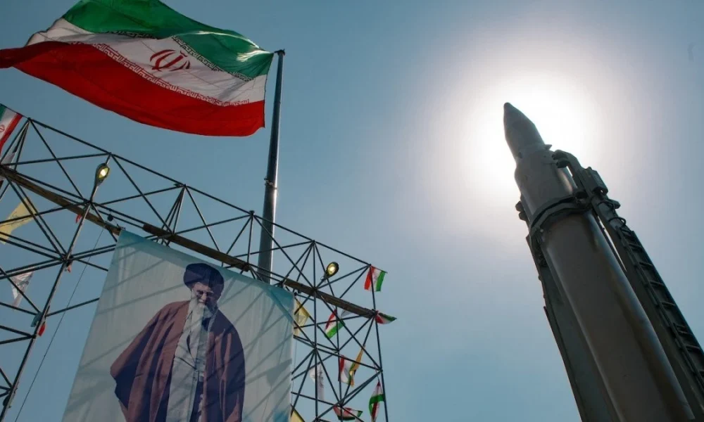 Iran Desak Pengembangan Senjata Nuklir di Tengah Ancaman Meningkat dari Israel