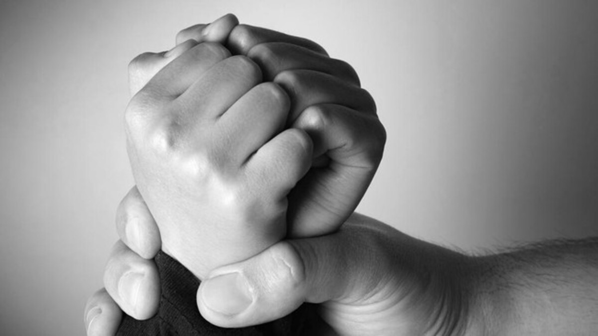 Sakit Hati, Orang Tua Aniaya Bocah 5 Tahun Pakai Lidi-Ikat Pinggang