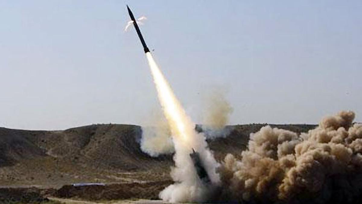 Iran Luncurkan Serangan Rudal Besar-besaran ke Israel