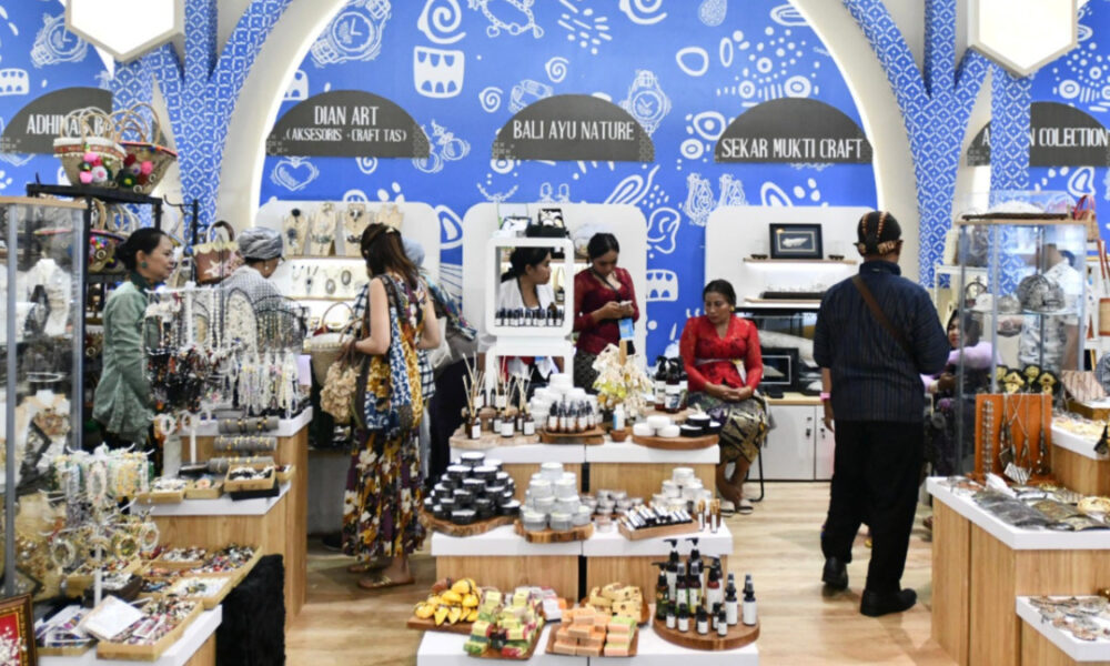 UMKM Binaan Pertamina Raih Pendapatan Miliaran di Inacraft 2024