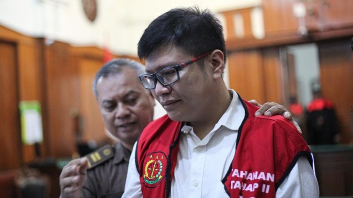 Kilas Balik Vonis Bebas Ronald Tannur: Dini Dicap Tewas Karena Alkohol