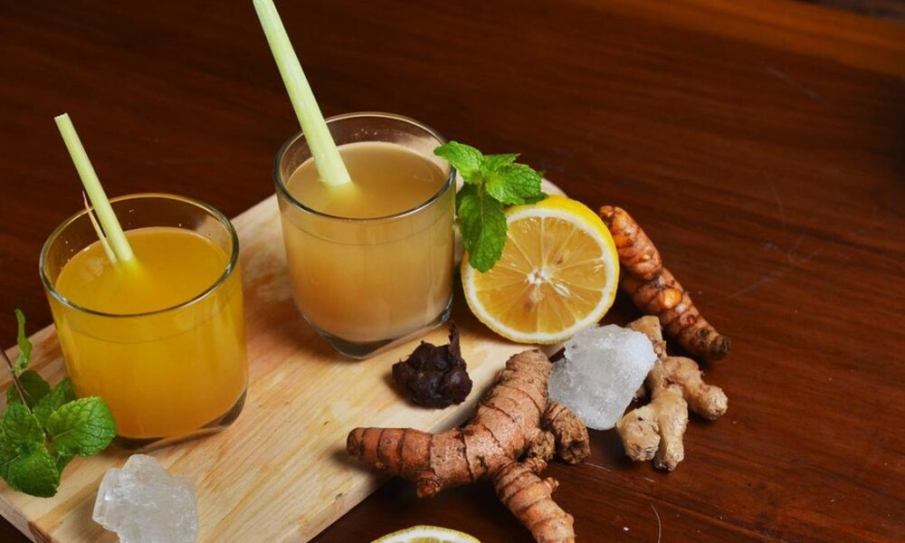 Kiat Redakan Nyeri Haid dengan Alami, Coba Konsumsi Air Rebusan Kunyit