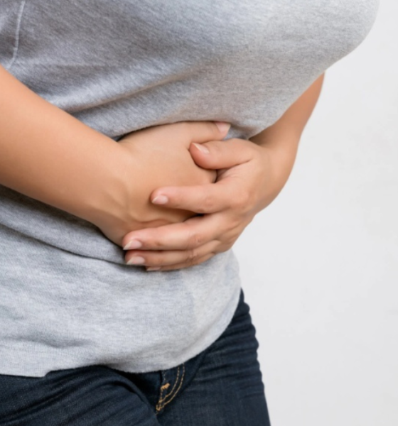 ilustrasi gambar sakit pencernaaan