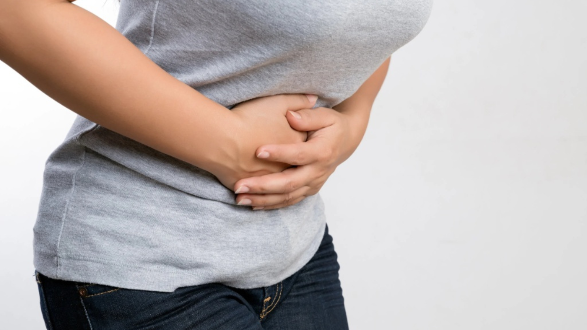 ilustrasi gambar sakit pencernaaan