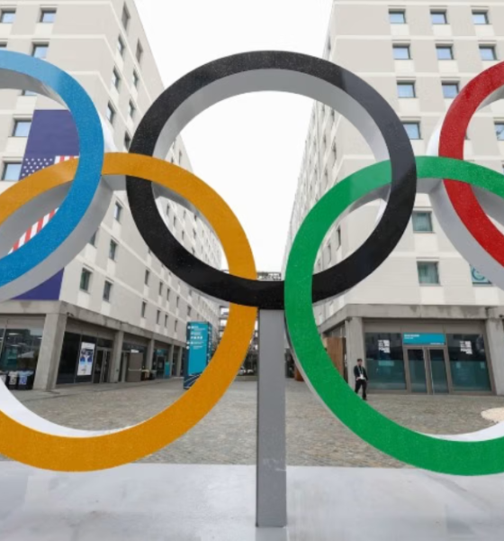 Atlet bertanding di Olimpiade Musim Dingin 2026 Milano Cortina.