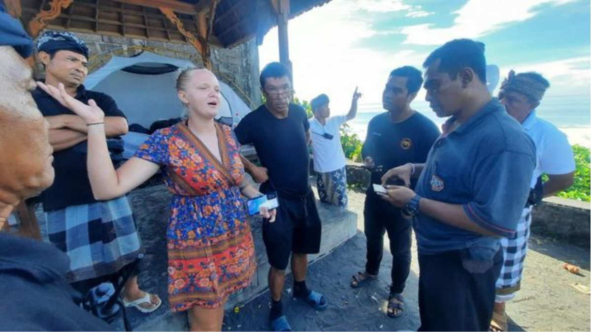 cakalang mengamankan bule di hari nyepi