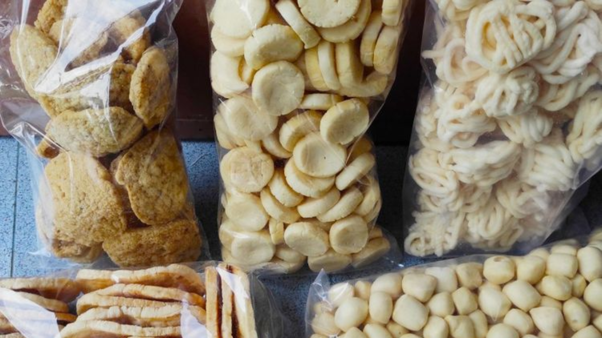 Sejarah unik kerupuk palembang camilan renyah.