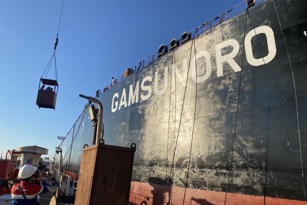 Kapal Gamsunoro Milik Pertamina