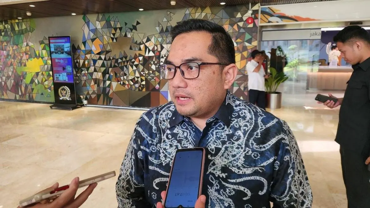 Ketua Komisi II DPR