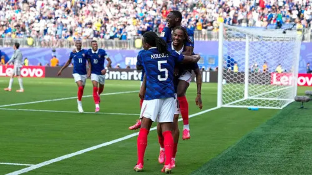 Les Bleus Melaju Mulus ke Babak Enam Belas Besar Piala Dunia 51 1000436731