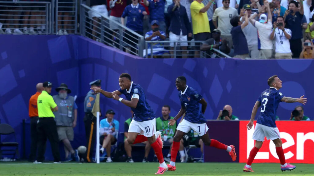 Les Bleus Melaju Mulus ke Babak Enam Belas Besar Piala Dunia 52 1000436733