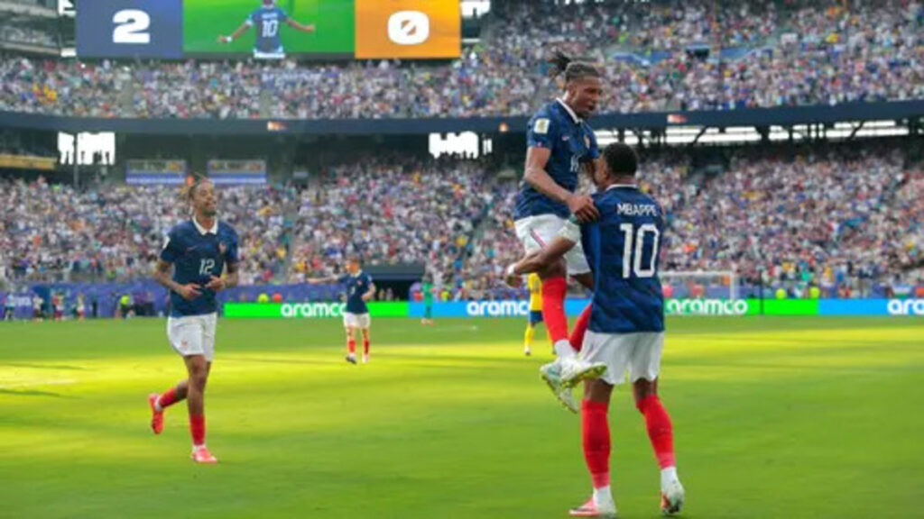 Les Bleus Melaju Mulus ke Babak Enam Belas Besar Piala Dunia 53 1000436735