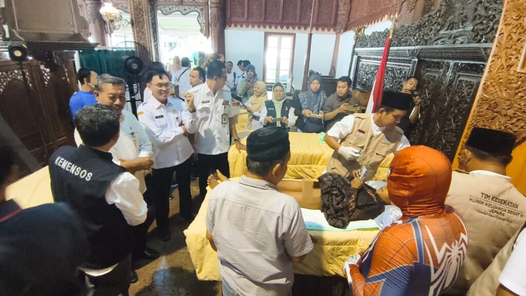 Layanan Khitan Gratis Jepara