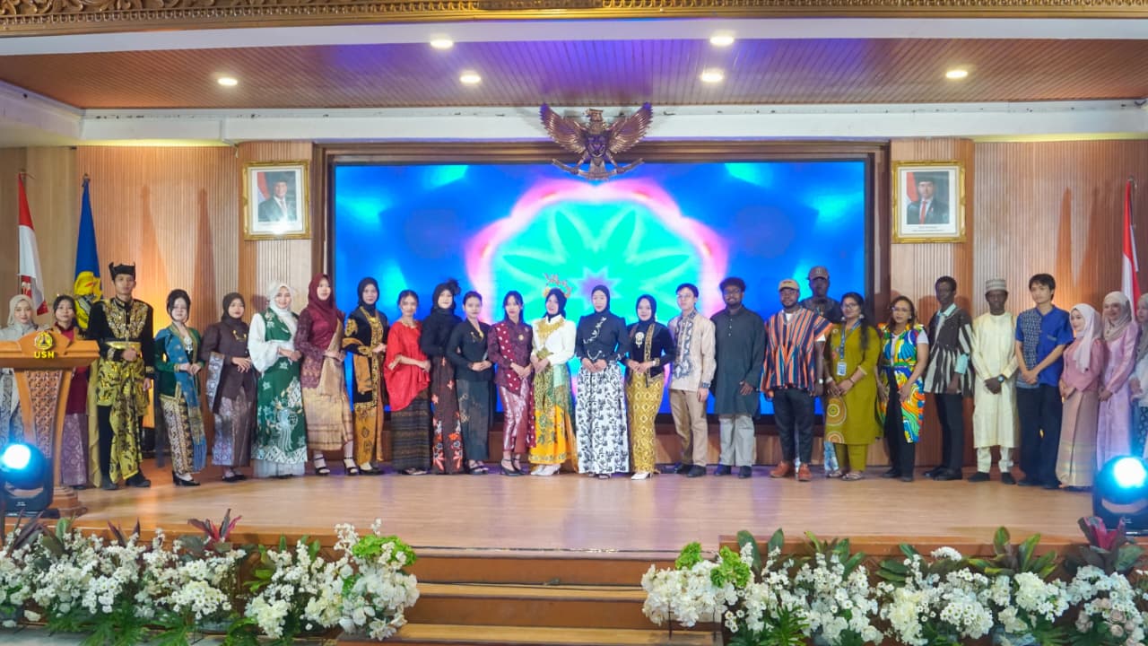 USM Resmi Tutup Summer Camp 2026, Siap Sambut Kolaborasi Global Baru 51 WhatsApp Image 2026 07 29 at 17.42.41