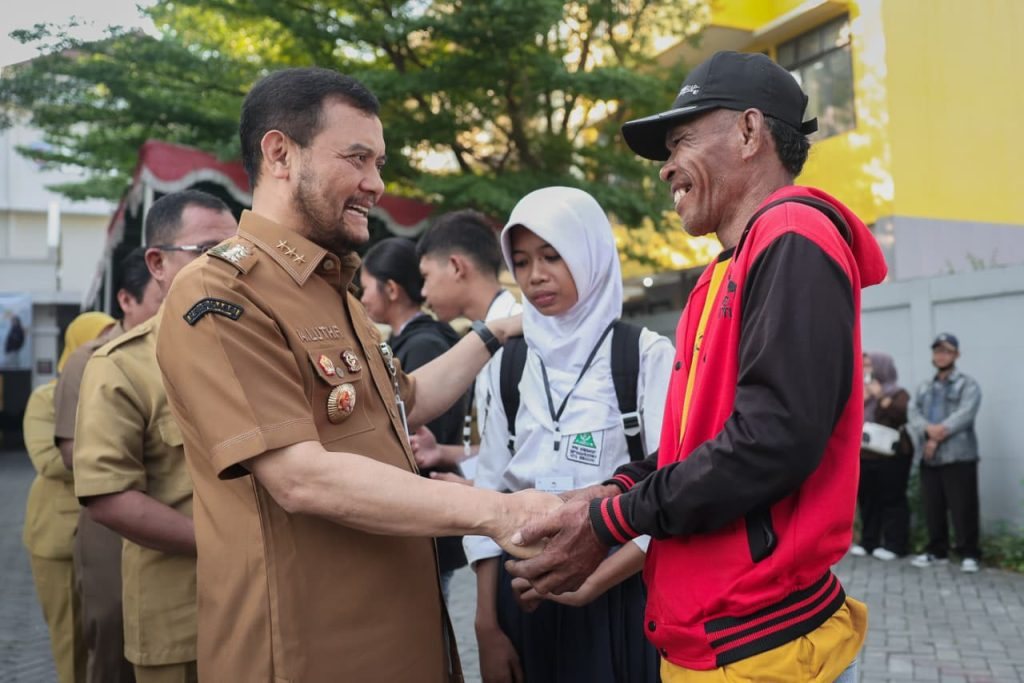 Program Sekolah Kemitraan Pemprov