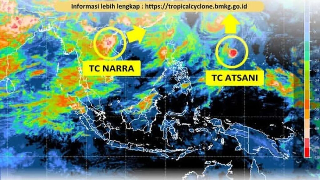 Siklon Tropis Ancam Indonesia (menurut BMKG), Peta satelit cuaca menunjukkan pergerakan siklon tropis TC Narra dan TC Atsani di wilayah sekitar Indonesia