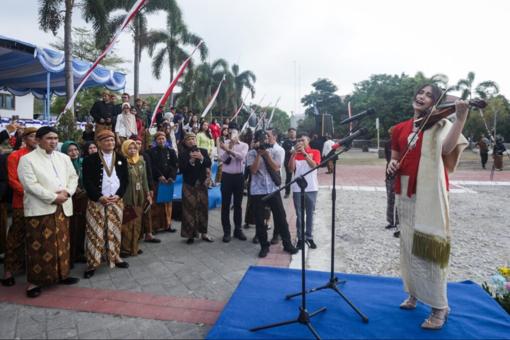 Cicit Keponakan WR Soepratman